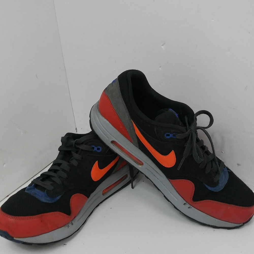 537383-017 Nike Men Air Max 1 Essential black hype